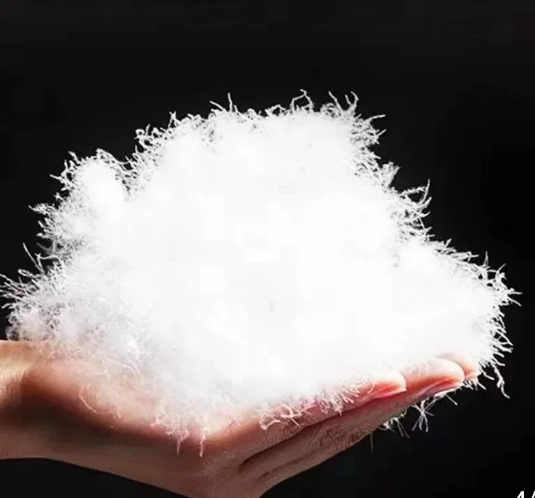 200G/batch Wash off 90% pure white goose and crush the pillow core filling