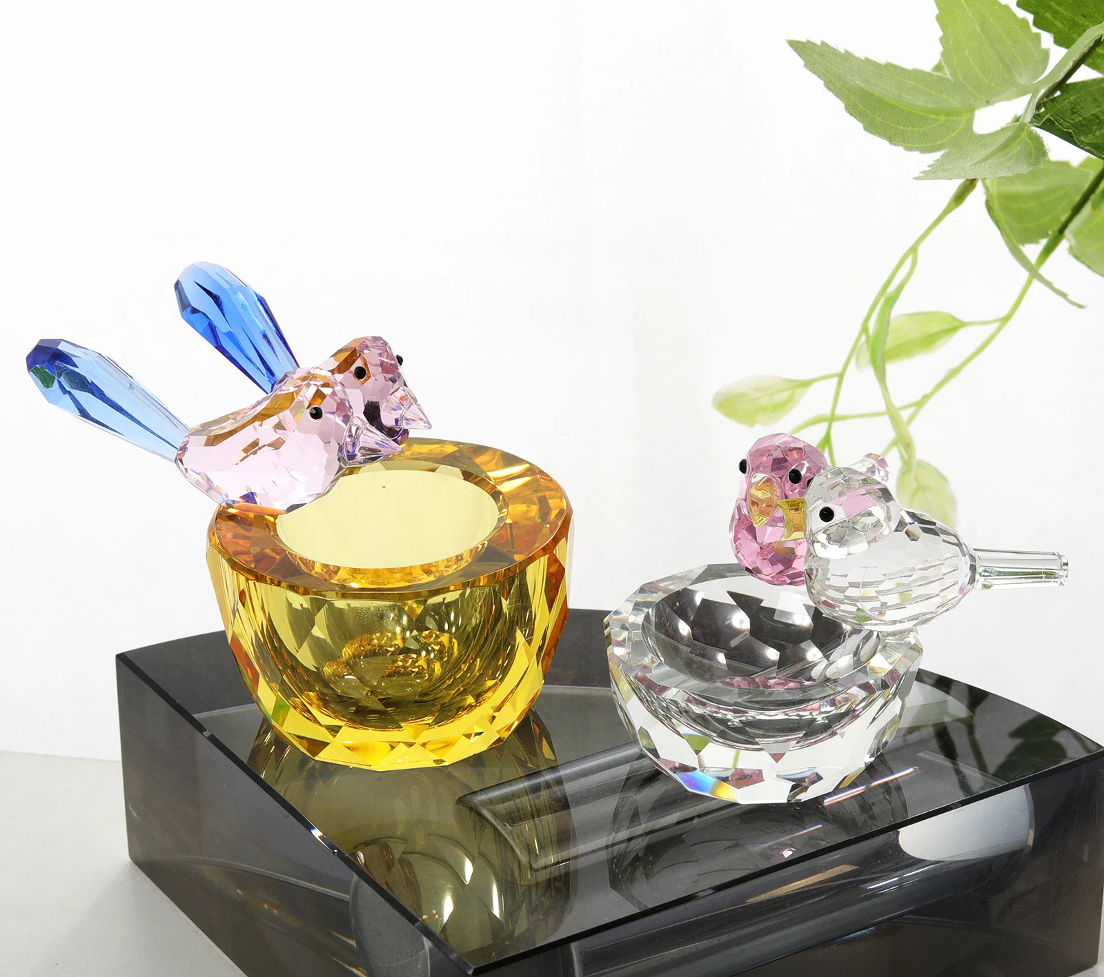 

Cartoon Simple Vintage Style Crystal Crafts Desktop Office Ornaments Yellow Bird Nest To Pink Bird Animals Room Decoration Gift