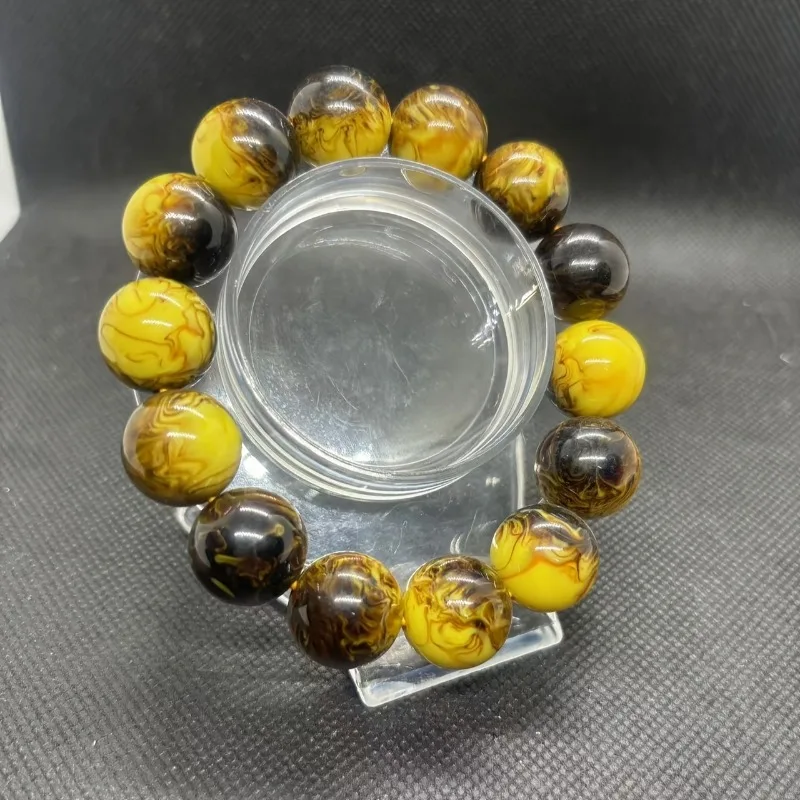 Chic Amber Bead Bracelet - Unique Fashion Accessory Design