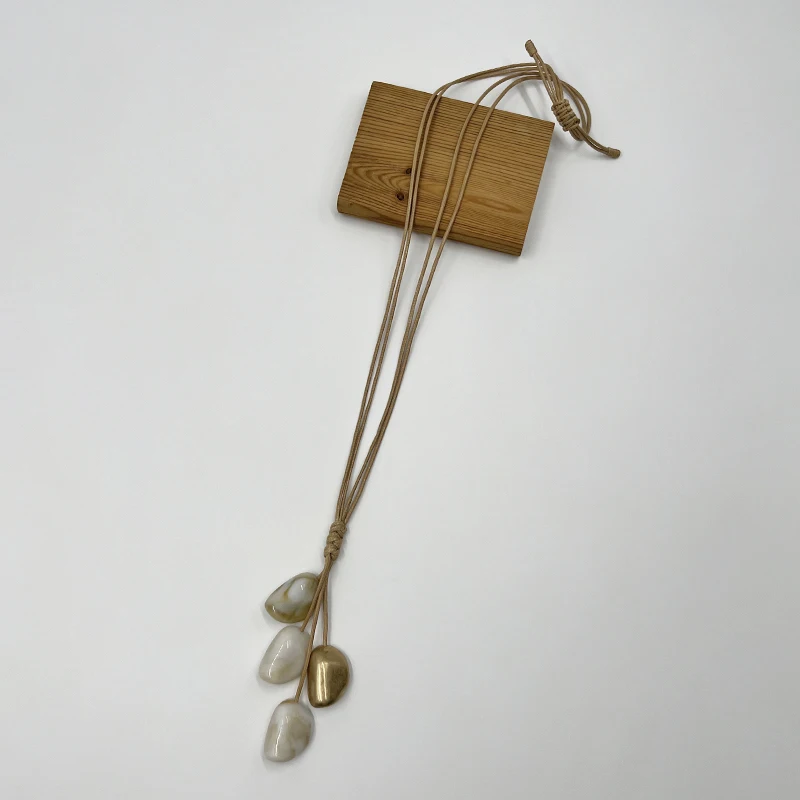 

Suekees Goth Fashion Jewelry Sweater Chain Long Necklace Pendants Vintage Acrylic&CCB Beads Tassel Necklace Women Accessories