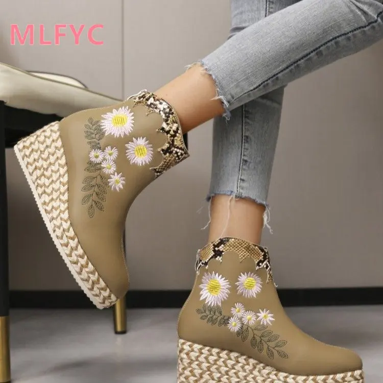 Ethnic style women's shoes embroidered ladies waterproof platform embroidered boots high heels sloping heels short boots