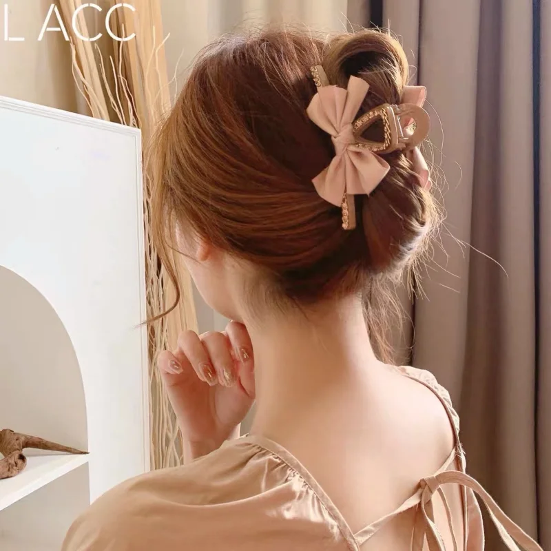 Bow Knot Hair Claw for Women Shiny Crystal Fashion Hair Clip for Girls