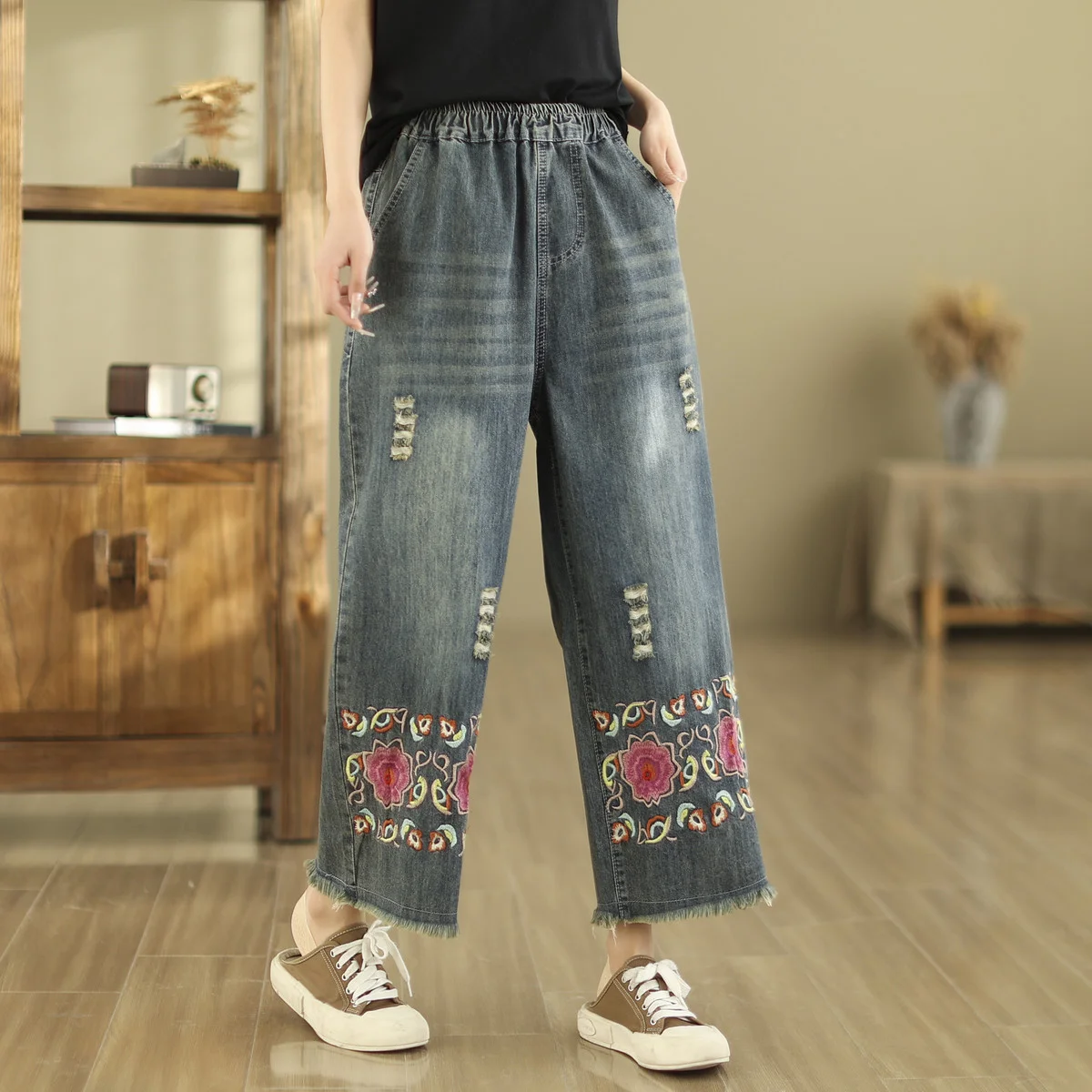 

Mori Kei Clothing Vintage Jeans Women Japan Style Floral Embroider Jeans Elastic Waist Denim Trousers Straight-leg Pants