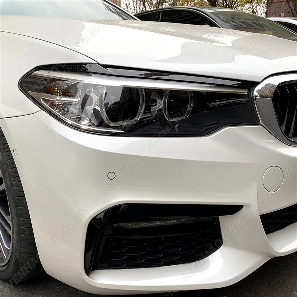 2 stücke Glanz Schwarz Scheinwerfer Augenlider Augenbrauen für BMW 5 Series  G30 G31 G38 F90 M5 525I 530I 540I 2017-2021 ABS Kunststoff Zubehör