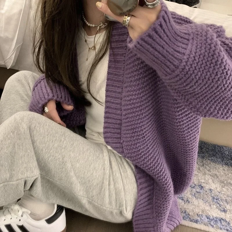 Рисунок 2 - Осенне-зимний фиолетовый кардиган