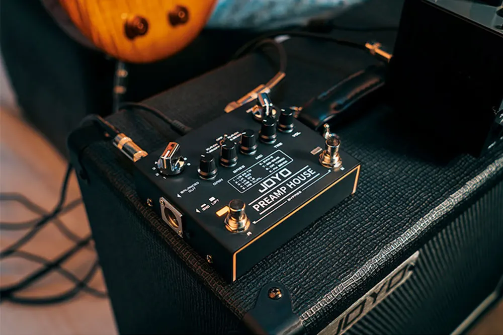 R-15 PREAMP HOUSE Cabinet Simulation Pedal Clean and Distortion Channel Dual Mod
