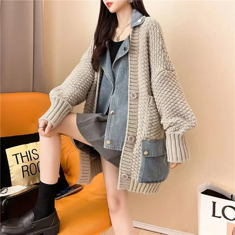 

SuperAen Design Sense Spliced Sweater Cardigan Women's Mid Length 2023 New Autumn/Winter Loose Thickened Knitted Coat