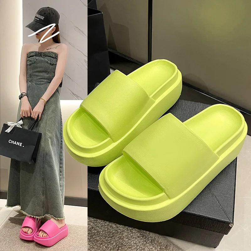 

Thick-soled 7CM platform slippers