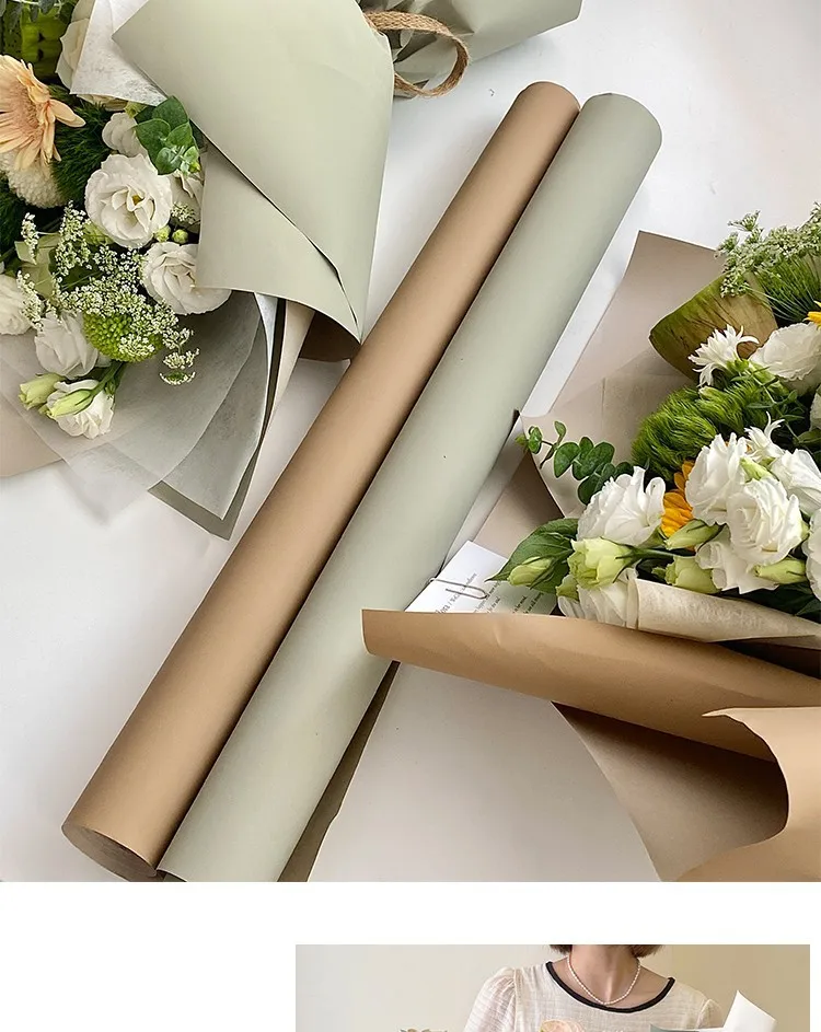 Wrapped Flower Bouquet in kraft paper  Paper bouquet, Paper bouquet diy, Paper  flower bouquet