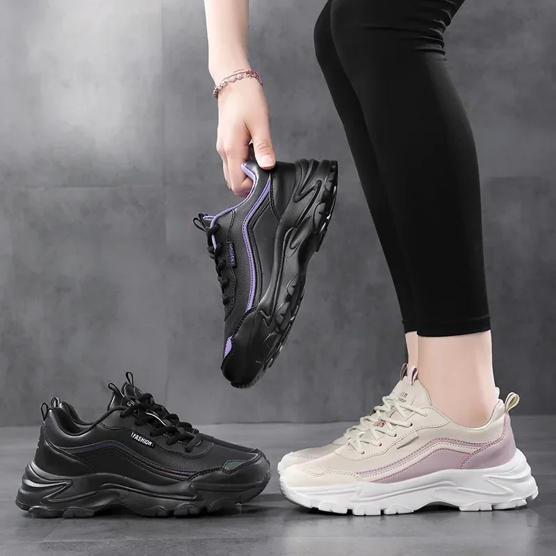 2023 Comfortable Women's Sneakers Light Breathable Women Vulcanized Shoes Outdoor Fashion Thick Sole Leather Lady Running Shoes