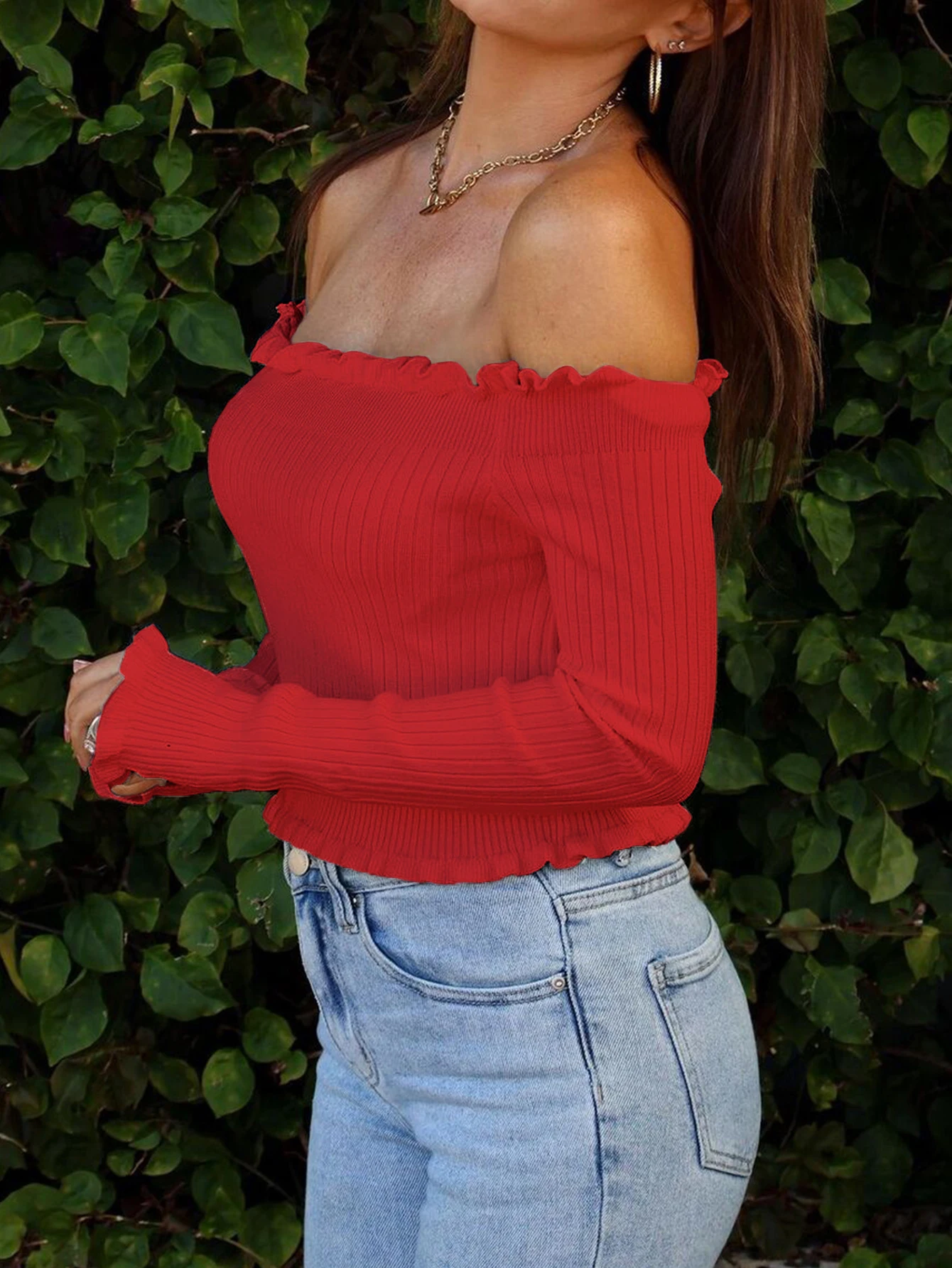 Strapless neckline long-sleeved knitwear slim top for women with wooden ears