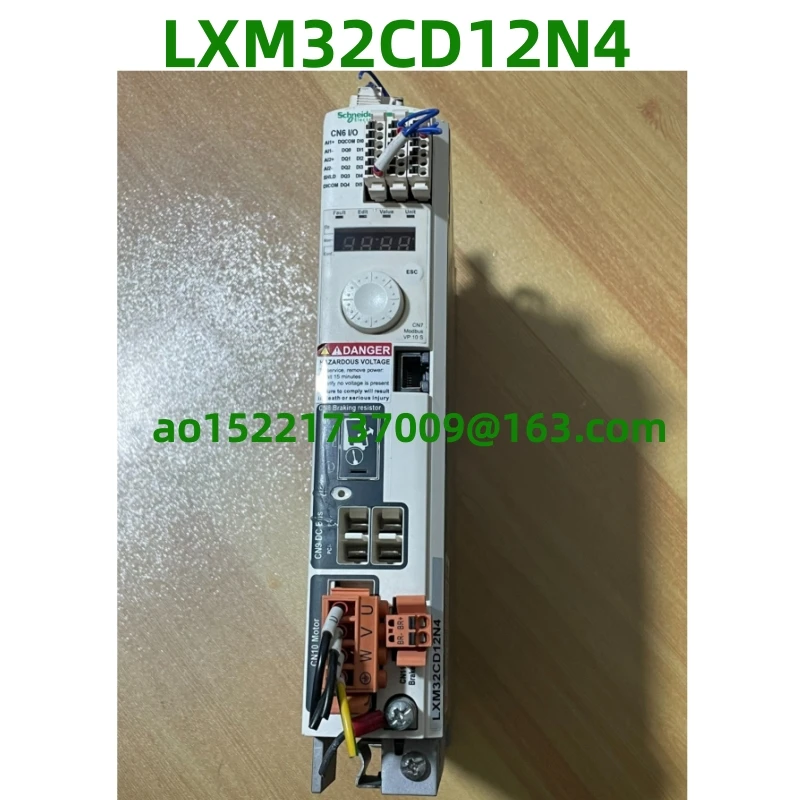 

Second-hand 9-layer new test is 100% OK LXM32CD12N4 servo drive LXM32C driver 12A RMS peak current 3 phase 480V