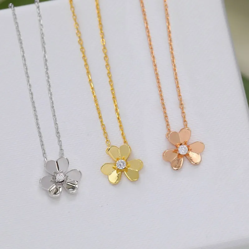 

European Fashion Gold Lucky Grass Clover Necklace For Women S Sterling Sier Exquisite Sweet Brand High-end Jewelry