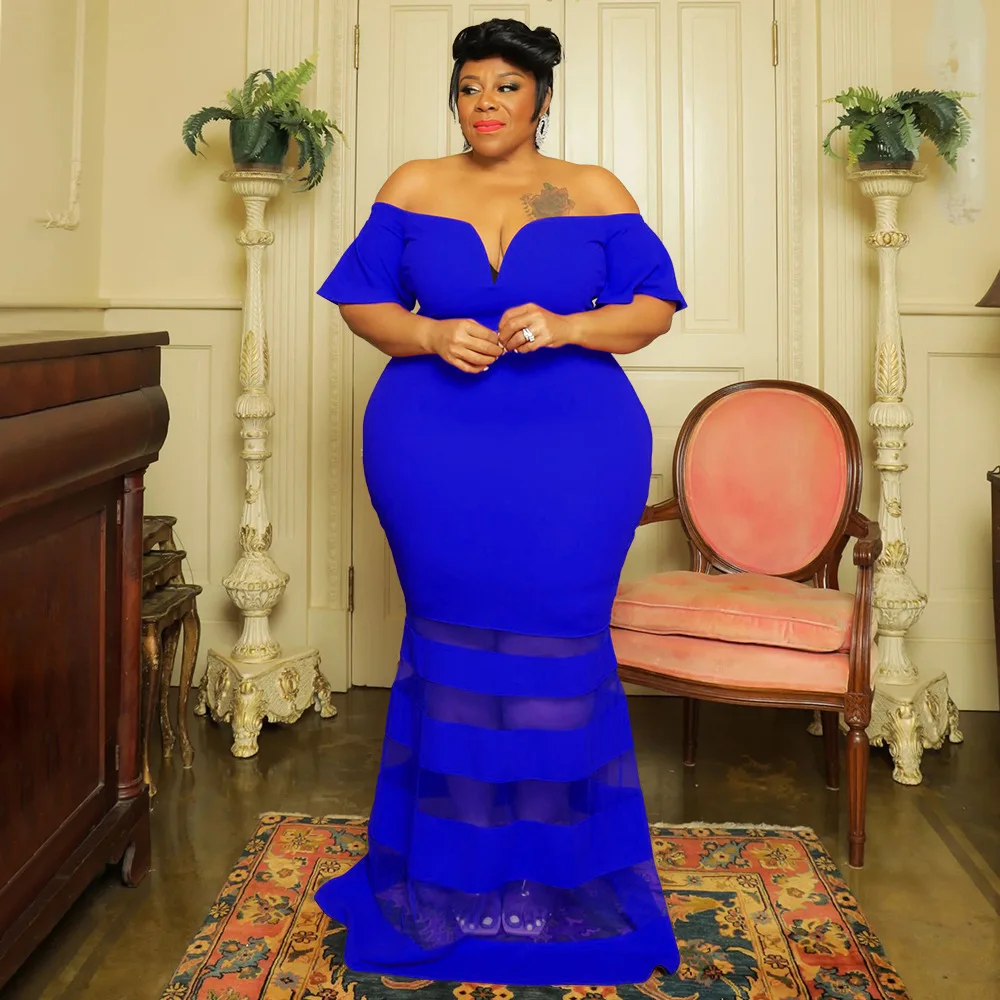 Рисунок 4 - Женское блестящее платье с открытыми плечами