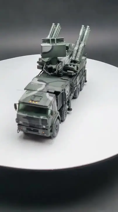 Модель пускового автомобиля 1/72 P12216PA русский SI 96K6 авиационная ракета трехцветное