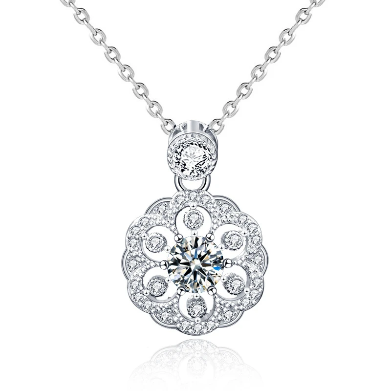 

New D Color Real Moissanite Necklace Top Quality 925 Sterling Silver Pendant Necklaces For Women Bride Sparkling Wedding Jewelry