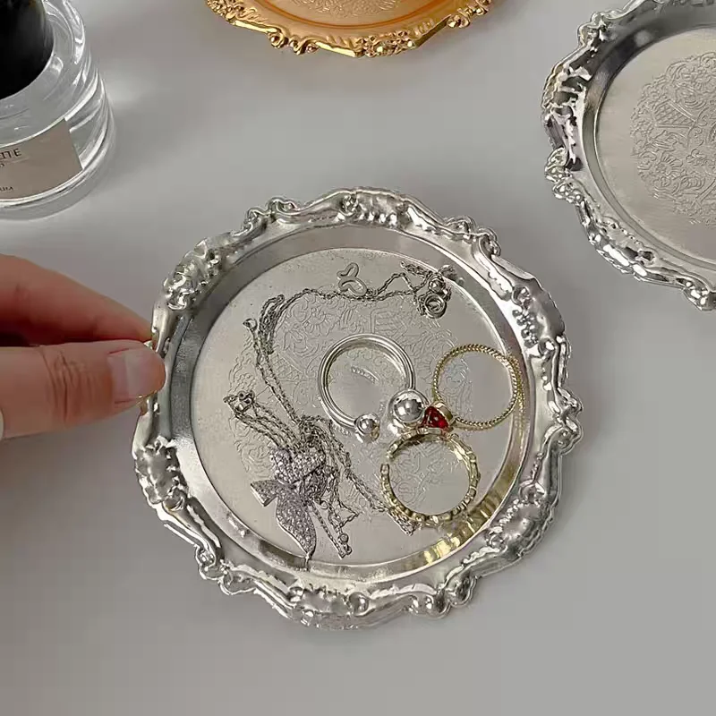 Silver and gold iron plate, decorative jewelry display