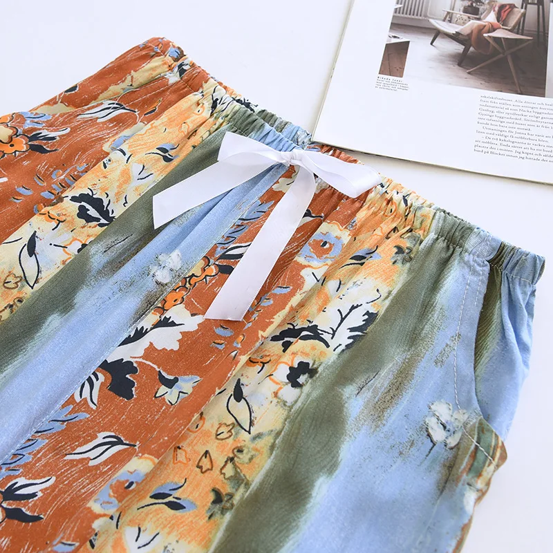 Summer Cotton Viscose Multi Colors Printed Sleepwear Seven Quarter Pants For Women's Cool Summer Cropped Pants With Side Pockets_ecoleips.com