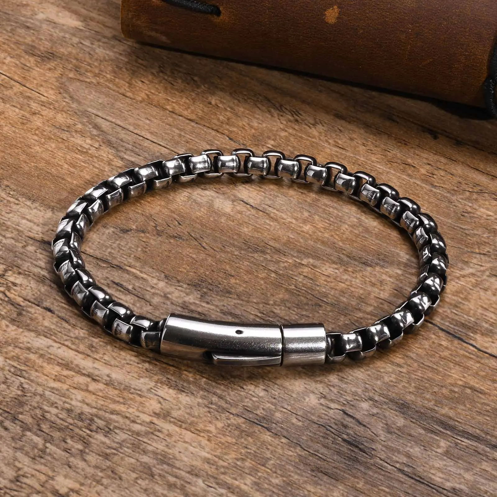 Simple 6mm Box Chain Bracelets for Men, Retro Oxidized Silver Color Stainless Steel Links Wristband Male Gift Jewelry