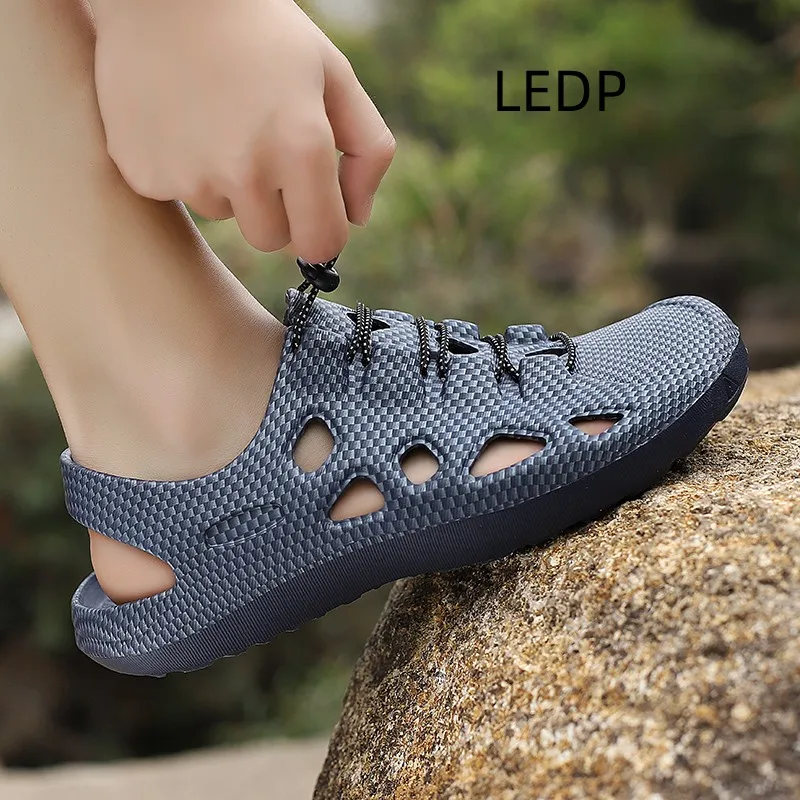 Leather sandals Summer sandals Outdoor Sandals Men's Hiking Shoes Beach Sandals Casual Waterproof Versatile Breathable Wear-resistant