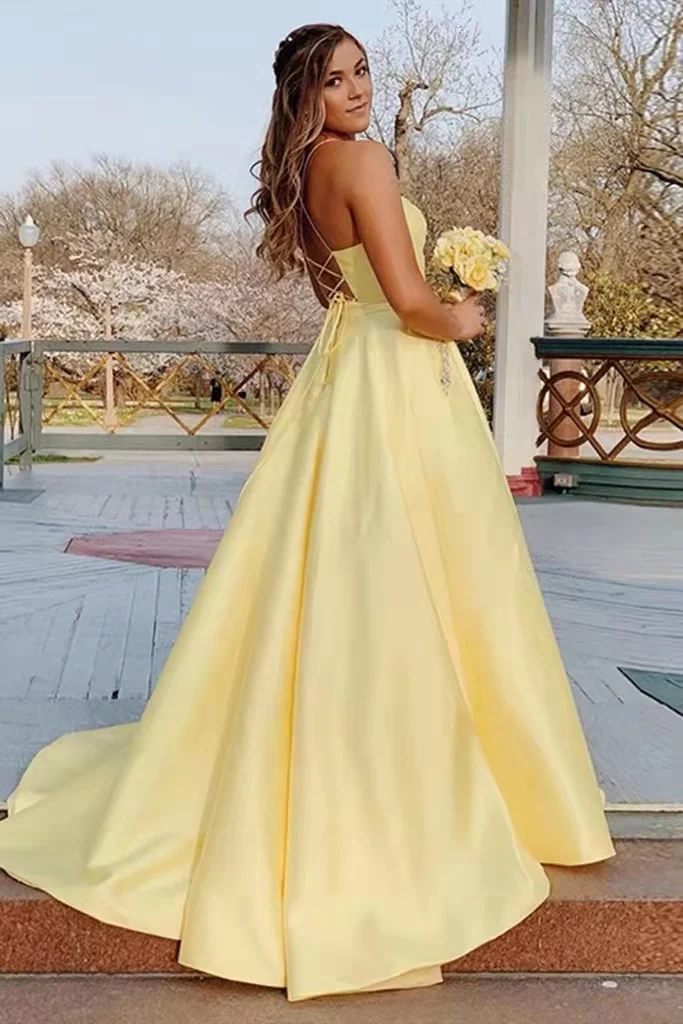 V Neck Evening Dresses Long Spaghetti Straps Satin A Line فساتين السهرة  Backless Party Prom Gown with Pockets for Women evening dresses for weddings