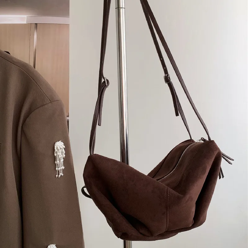 2025 New Vintage Frosted Feel Single Shoulder Tote Bag Korean Style Versatile Large Capacity Commuting Crossbody Women's Bag