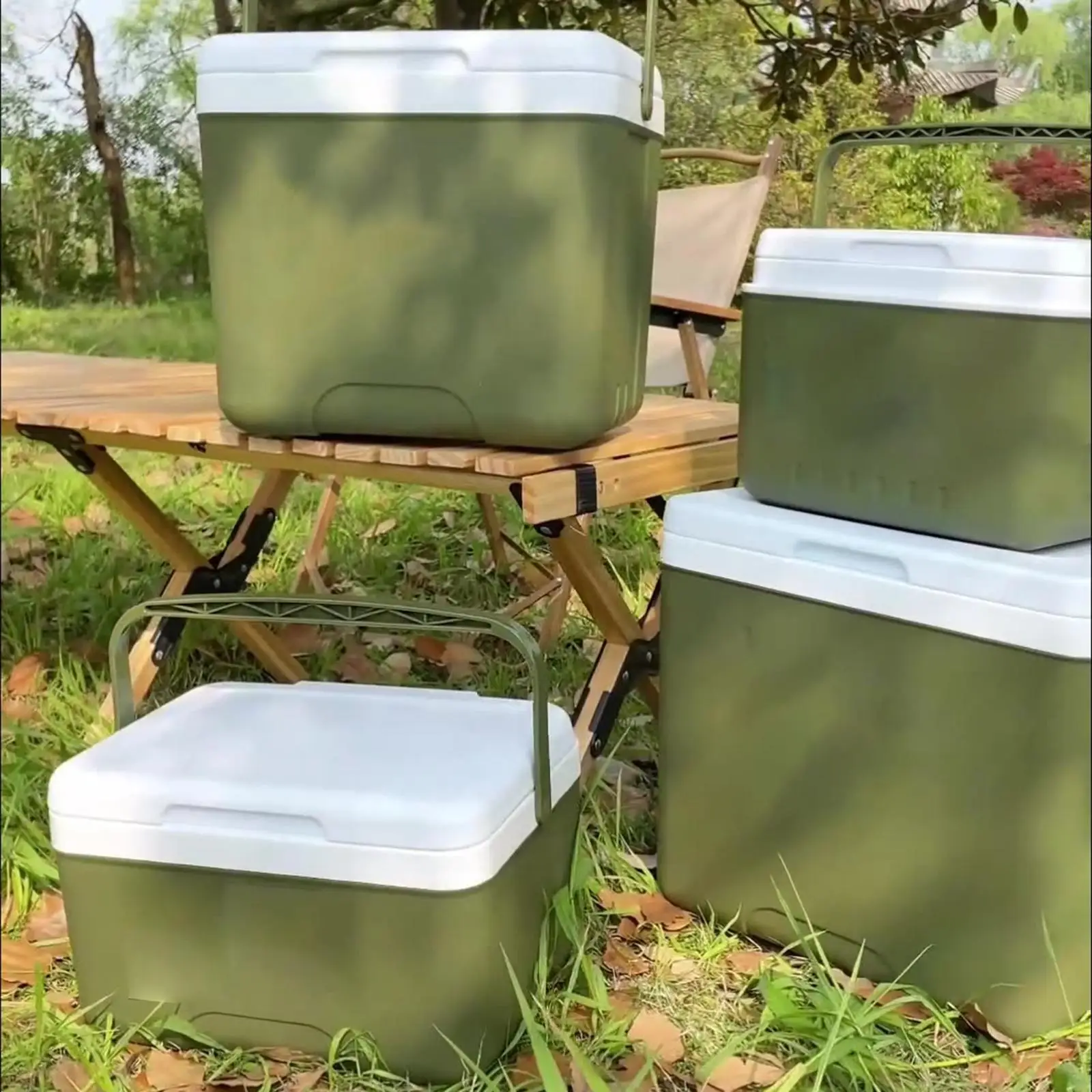 Cooler Box Container Portable Beverage Storage Organizer Hot/Cold Retention Cooler Ice Chest Small for BBQ Picnic Beach Party