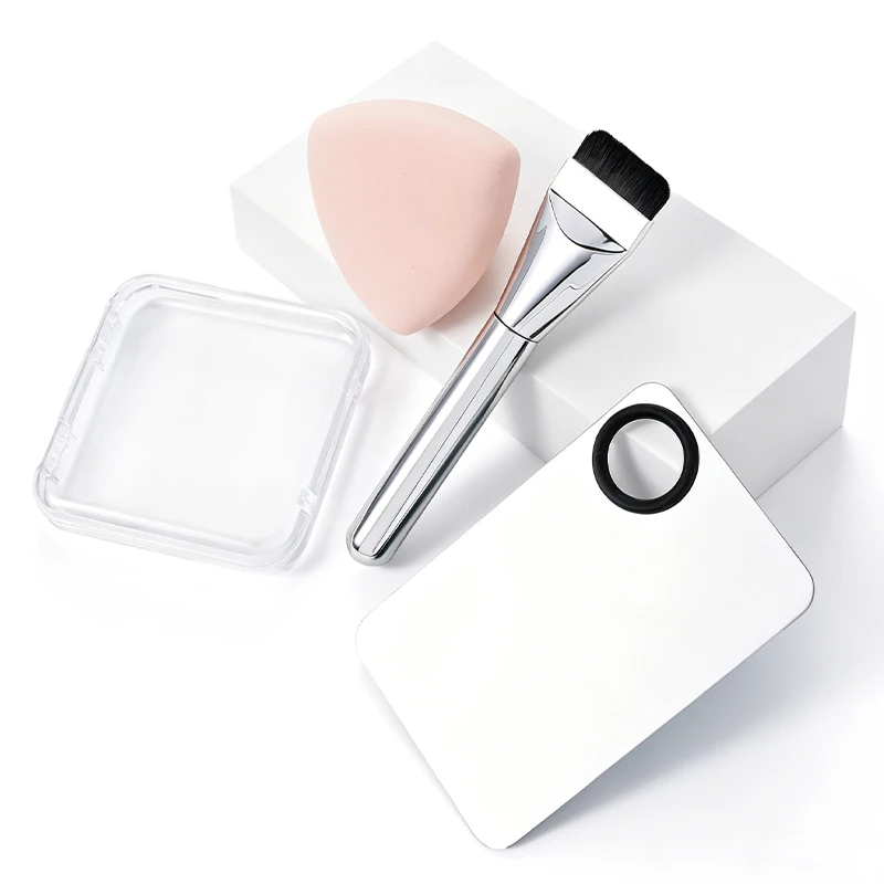 White puff set