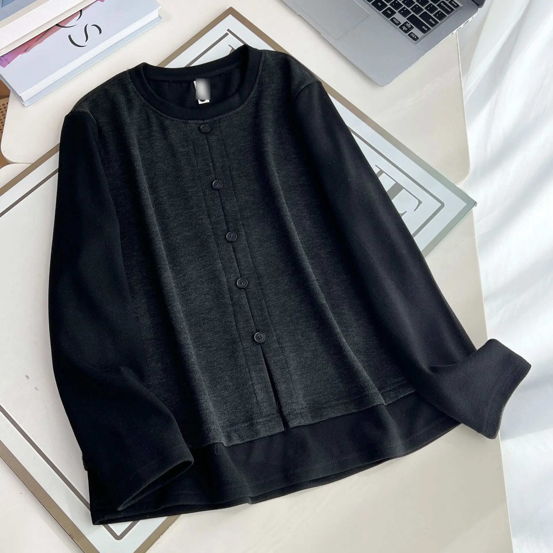 XXXXL Fashion Plus Size Woman Clothing T-Shirt Fake Two Pieces Fleece Warm Long Sleeve Autumn Winter Round Neck Inside Tops 2521