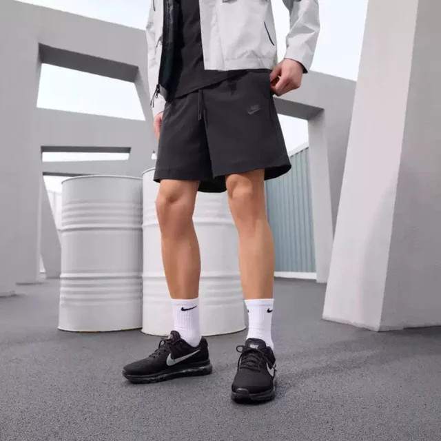 NIKE AS M NK TECH WVN SHORT Short de sport et de loisirs pour hommes HQ0471-010 1