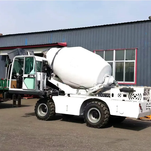 Self Loading Concrete Mixer Truck with Engine High Efficiency 0.5m3-6.5m3 Capacities for Sale 3