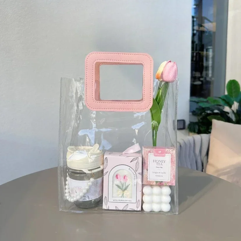 10 Stück PVC Transparente Geschenktüte Hochzeit Brautjungfer Trauzeuge Begleiter Hand Geschenktüte Geburtstagsgeschenktüte Handverpackungsbeutel – Detail 8