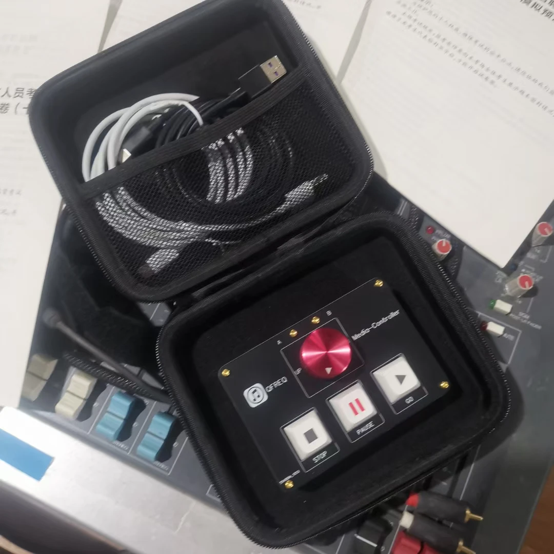 メディアコントローラー QLab controller