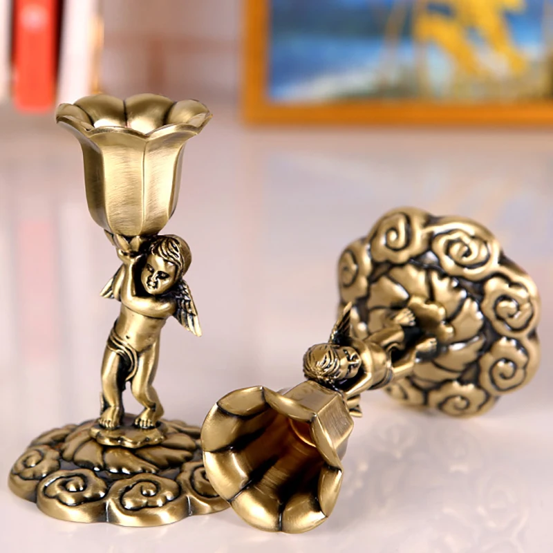 

Retro Metal Candle Holder Unique European Angel Small Candle Holders Cute Aesthetic Decoration Mariages Table Decoration Items
