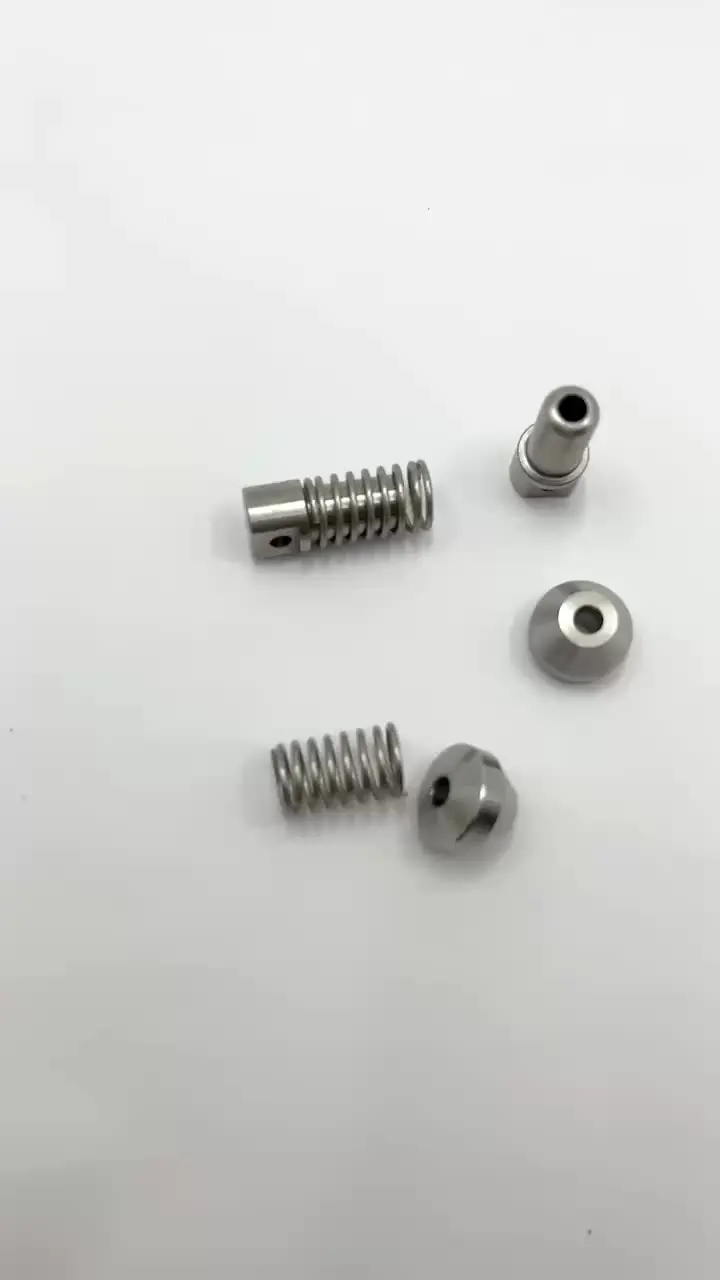 Выходная вставка для усилителя гидроабразивного резака струйной резки