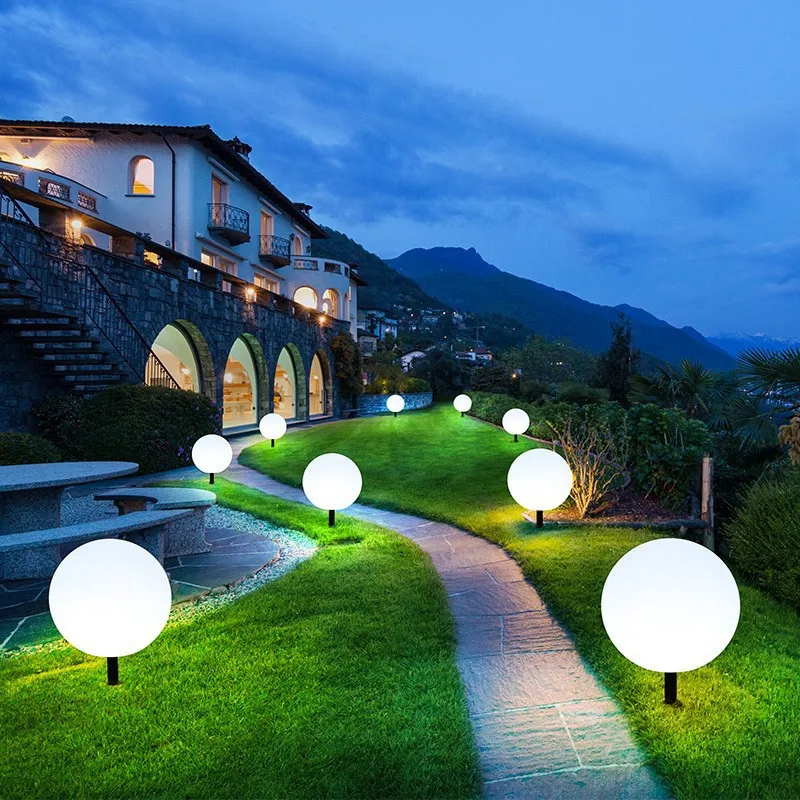 Boule lumineuse LED de jardin, imperméable, avec télécommande, flottante,  luminaire décoratif d'extérieur, idéal pour une pelouse, une piscine, une  fête de noël ou des vacances - AliExpress