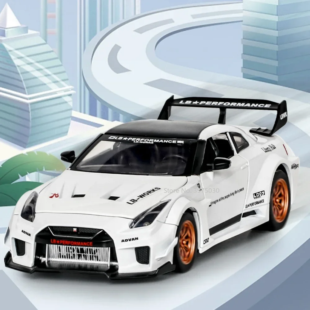 

Модель спортивного автомобиля GTR CSR2 1/24, Игрушечная модель литая из сплава, имитация автомобиля с открывающимися дверцами, коллекционные игрушки для мальчиков, подарки