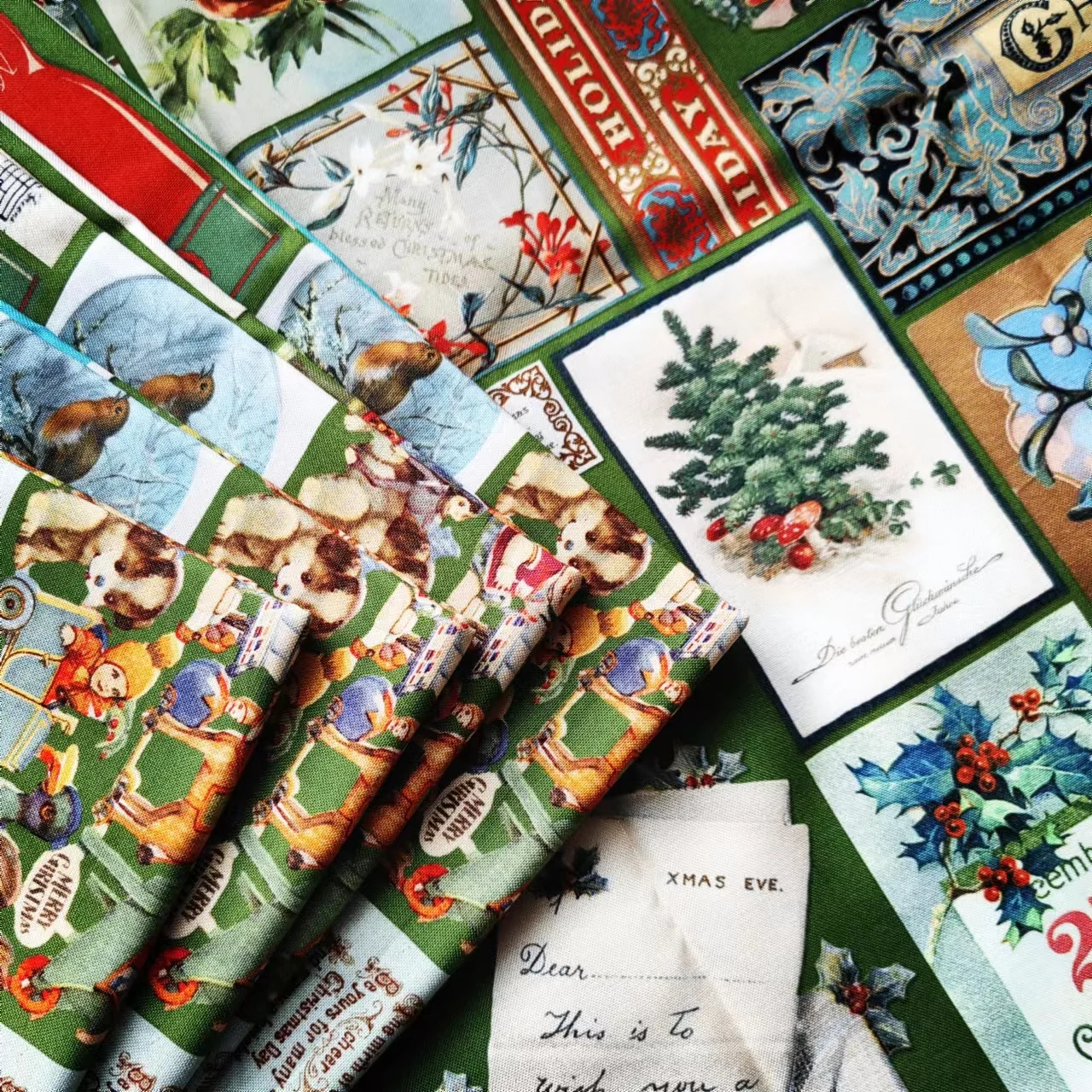 

Moda Chirstmas Fabrics for Scrapbook Junkjournal