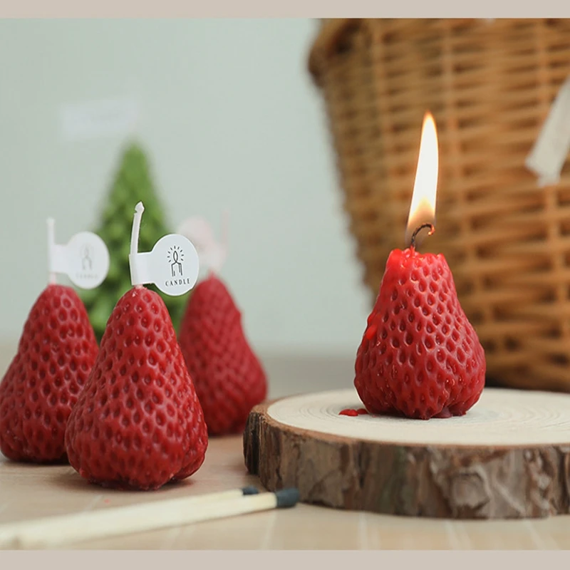 

1PCS Strawberry Decorative Aromatic Candles Soy Wax Scented Candle for Birthday Wedding Decoration Candle Cake Cupcake Topper