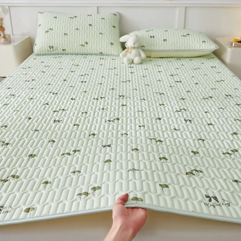 Nuovo tappetino estivo con imbottitura in lattice naturale stampato per letto, sensazione di raffreddamento, materassino in seta addensata e federa, set di lenzuola in seta di ghiaccio 1