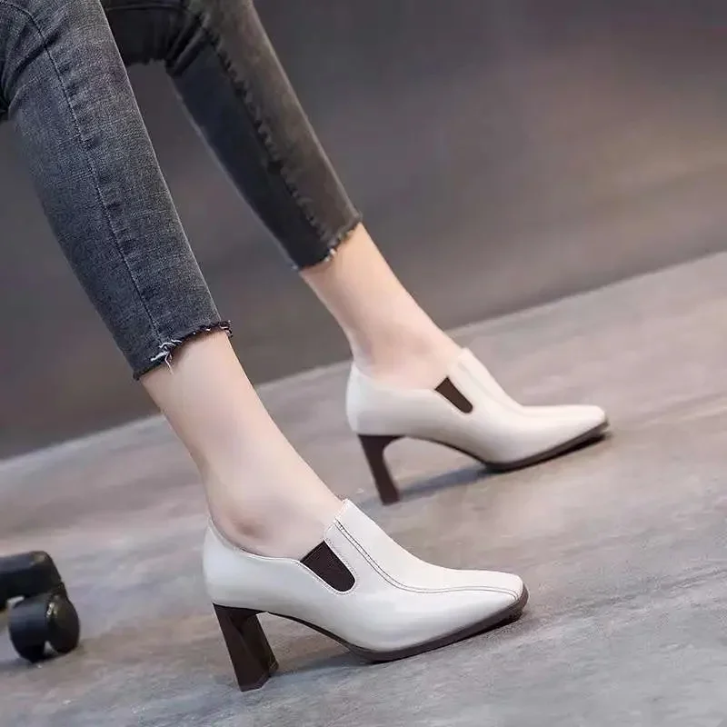 Donne Cool Leggero Di Alta Qualità Europeo Elegante Scarpe Tacco Quadrato Zapatos De Mujer Signora Stivali Carini Bottes Femmes E1386