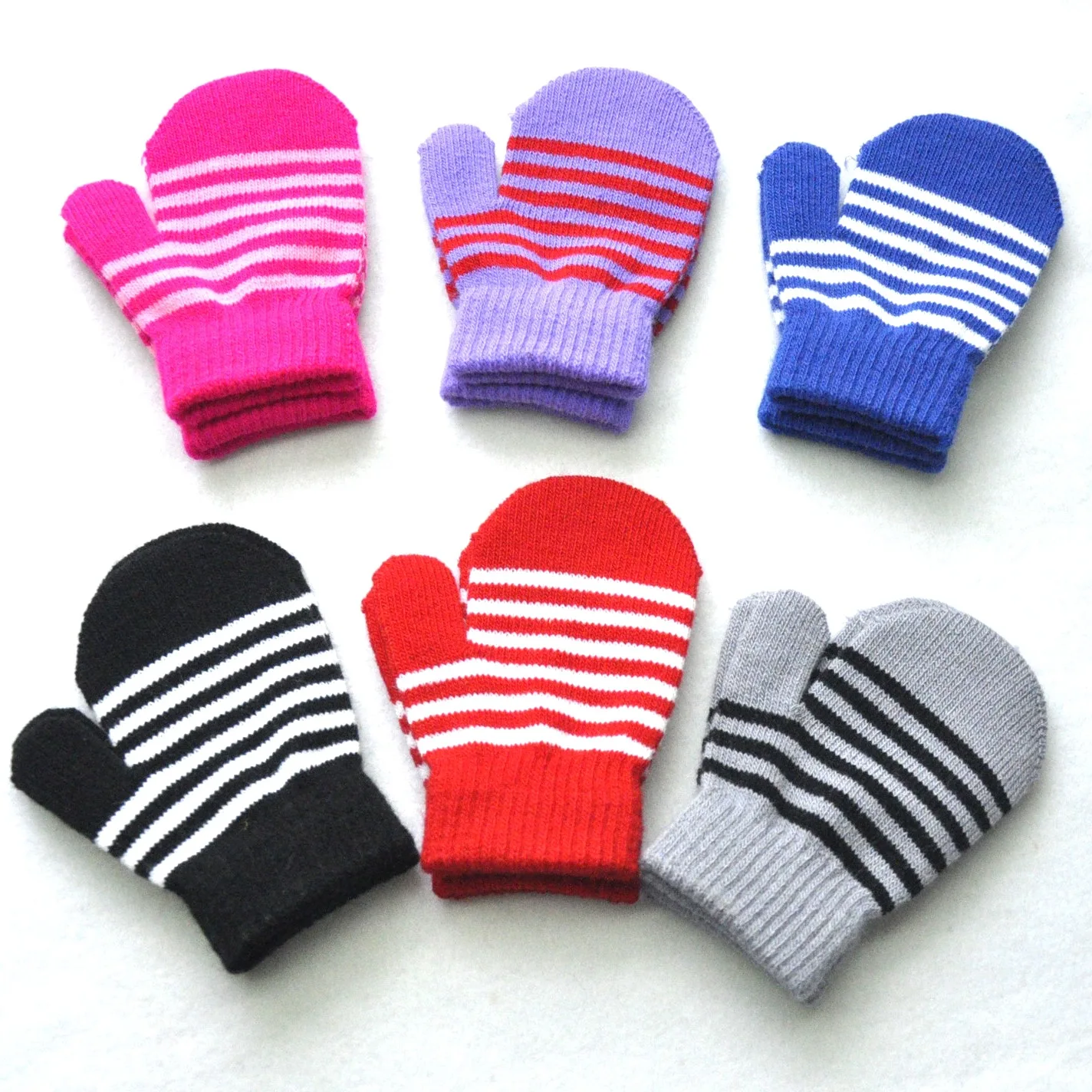Winter Children Striped Knitted Warm Gloves For Baby Students New Patchwork Mittens Outdoor Knitting Cycling Skiing Gloves 1-4Y 2