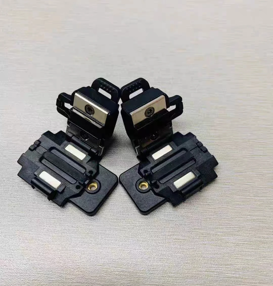 IFS-15 View 3 View 5 View 7 View 6L IFS-16 M7 View 1 Fusion Splicer Patch Cord FH-40 Fiber Clamp / Fiber Plate Fiber Holder