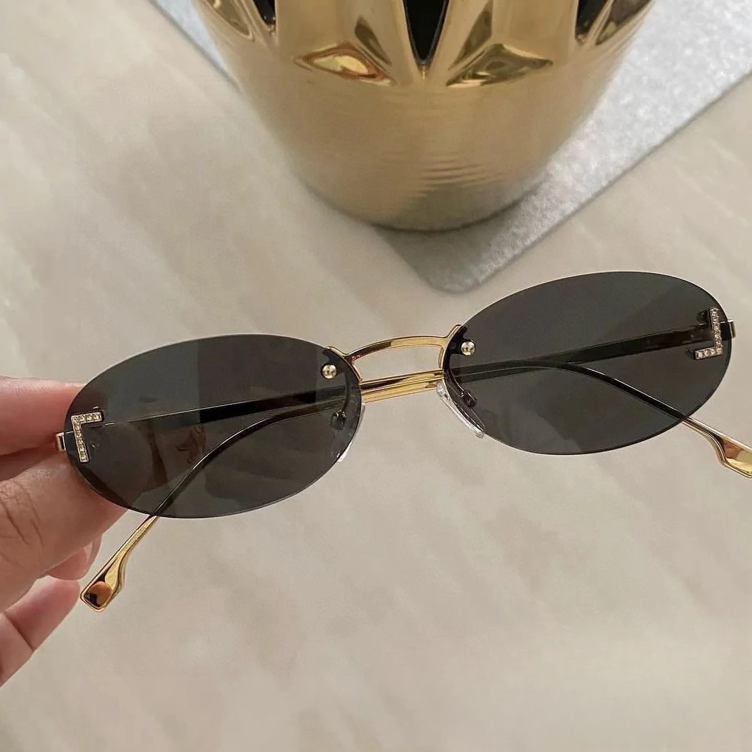 

High Quality Fashion Small Frame Sunglasses for Men and Women Retro UV Protection with Diamond Frameless Sunglasses Tide 4075US