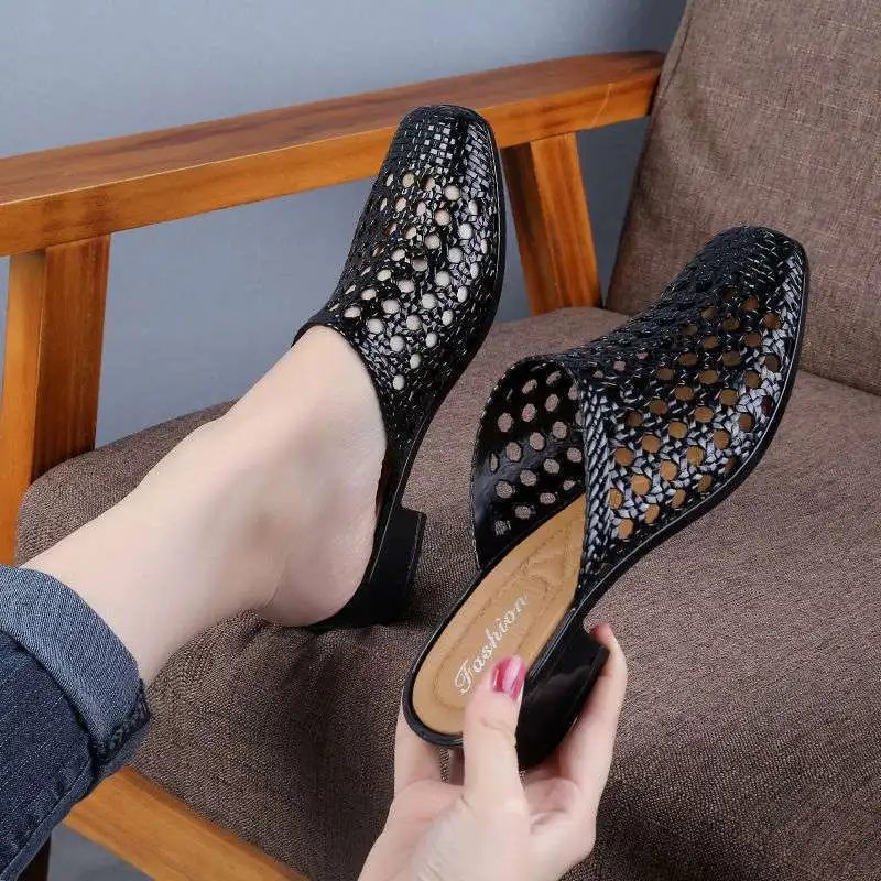 2022 Beach Shoes Slippers,Soft Women's Sandals,Hollow Out Mid Heels,Korea Style Footwear,Antiskid,BLACK,APRICOT,RED,Dropshipping 