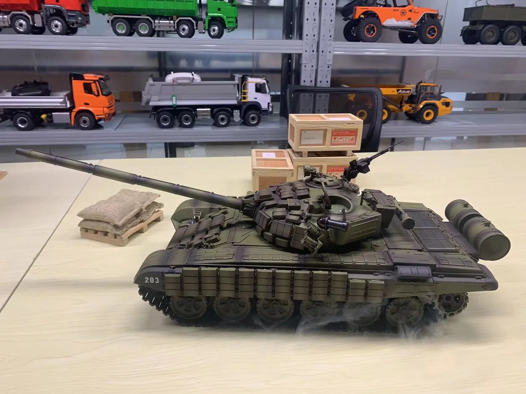 New Heng Long 1/16 7.0 Plastic Ver w/ Metal Gearbox RTR T72 Main Battle Tank RC 3939 Speaker Smoke Unit  BB Shooting Toys Boys 6