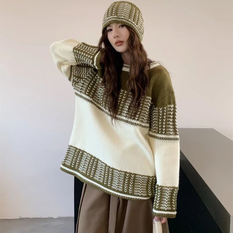 Autumn and Winter Women's Contrasting Color Long-sleeved Sweater Elegant Loose Contrasting Color Ribbon Hat Knitwear Pullover