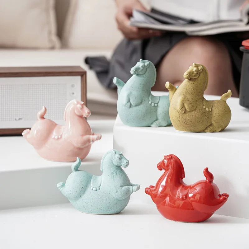 0031 Simple Modern Ceramic Handicrafts Netroots Maiden Heart Cartoon Pony Home Art Living Room Ornaments Room Decorations