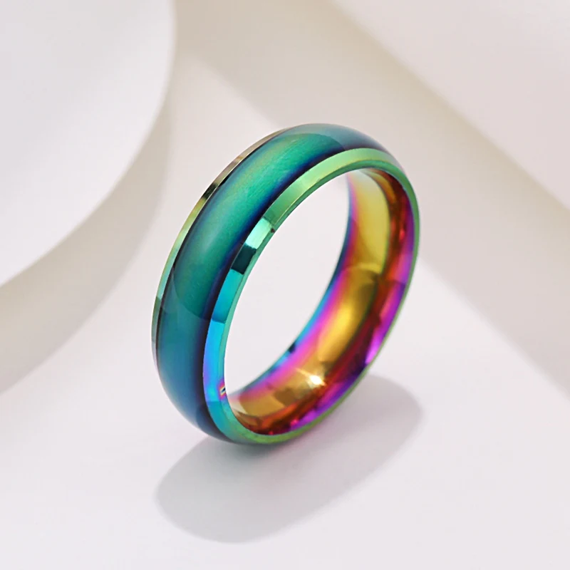 Aooguu Smart Ring for Men Temperature Sensor Smart Ring Temperature Display 7#, Gold Multi-Function Magic Ring Sensor Body Temperature Smart Ring with Smooth Mirror Surface 