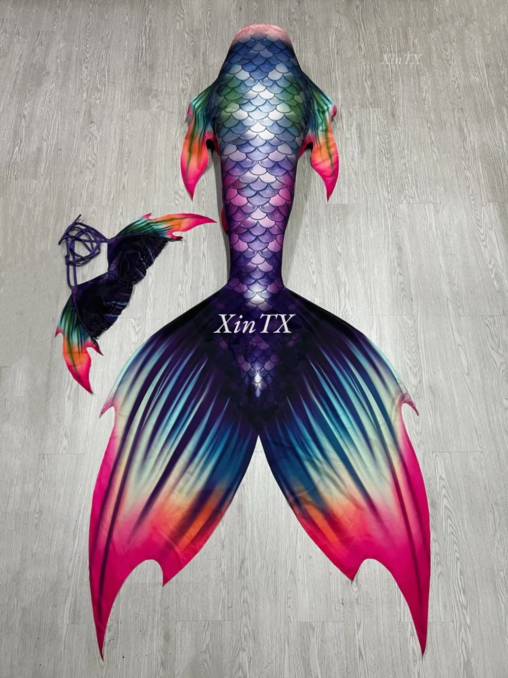Tail and bra